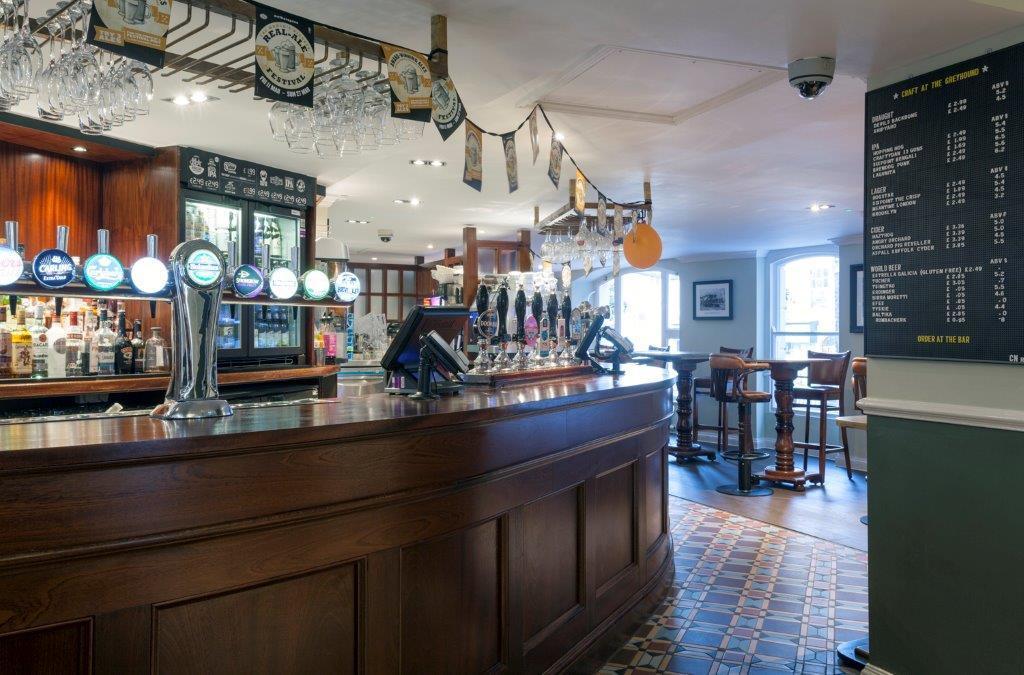 The Greyhound Wetherspoon Hotel Bridport Kültér fotó